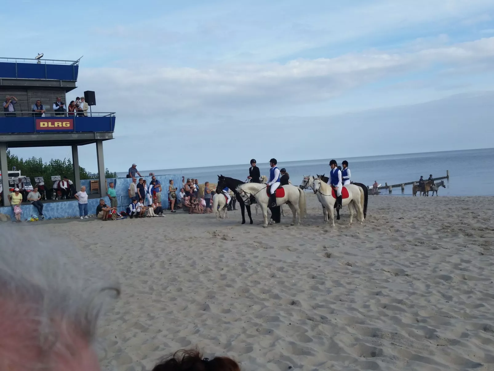 Appartement in Kellenhusen mit Großer Terrasse-Draußen