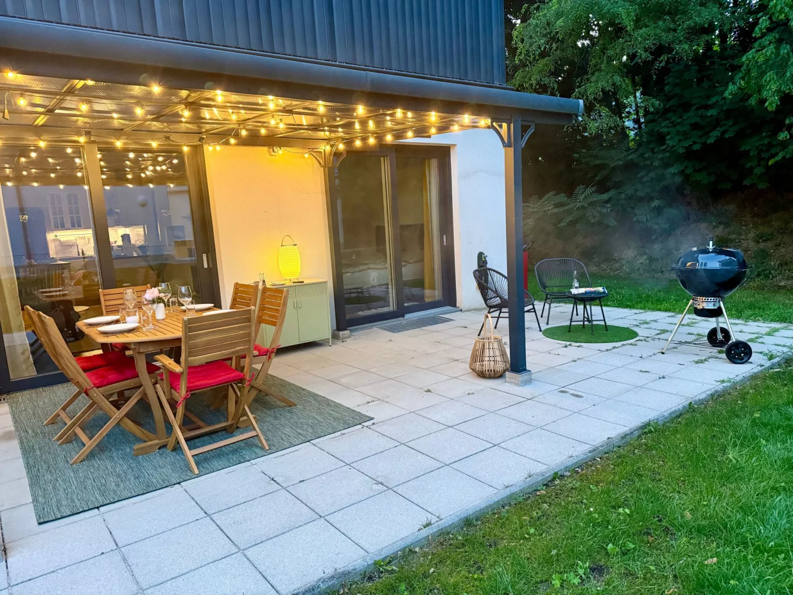 Gartenwohnung-Outside