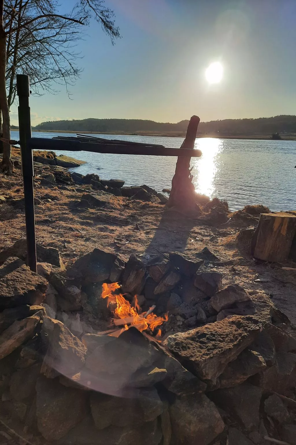 Bauernhaus-Wohnung bei Göta Älv in der Nähe von Göteborg-Drinnen