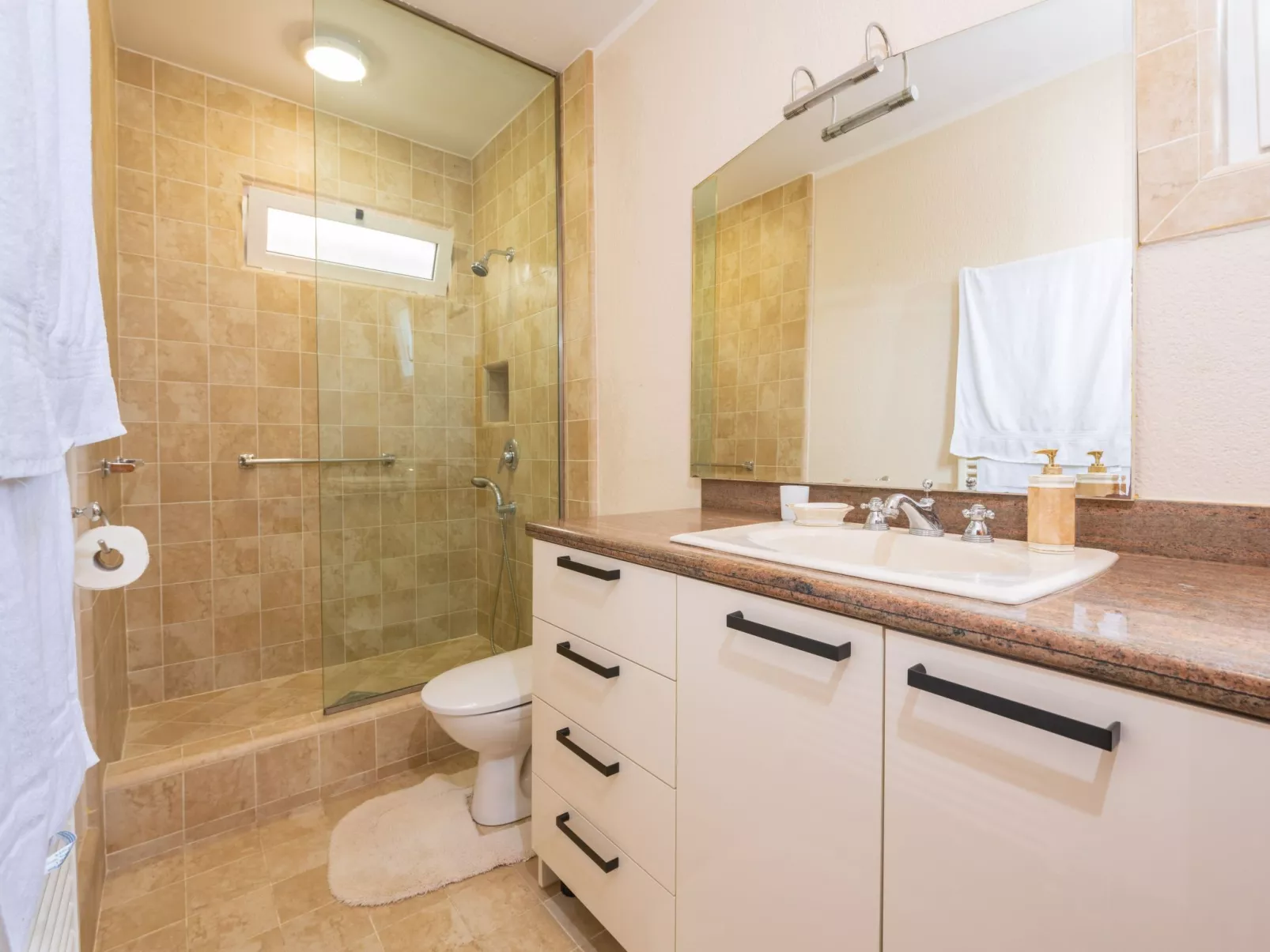 Sara-Image-tags.info