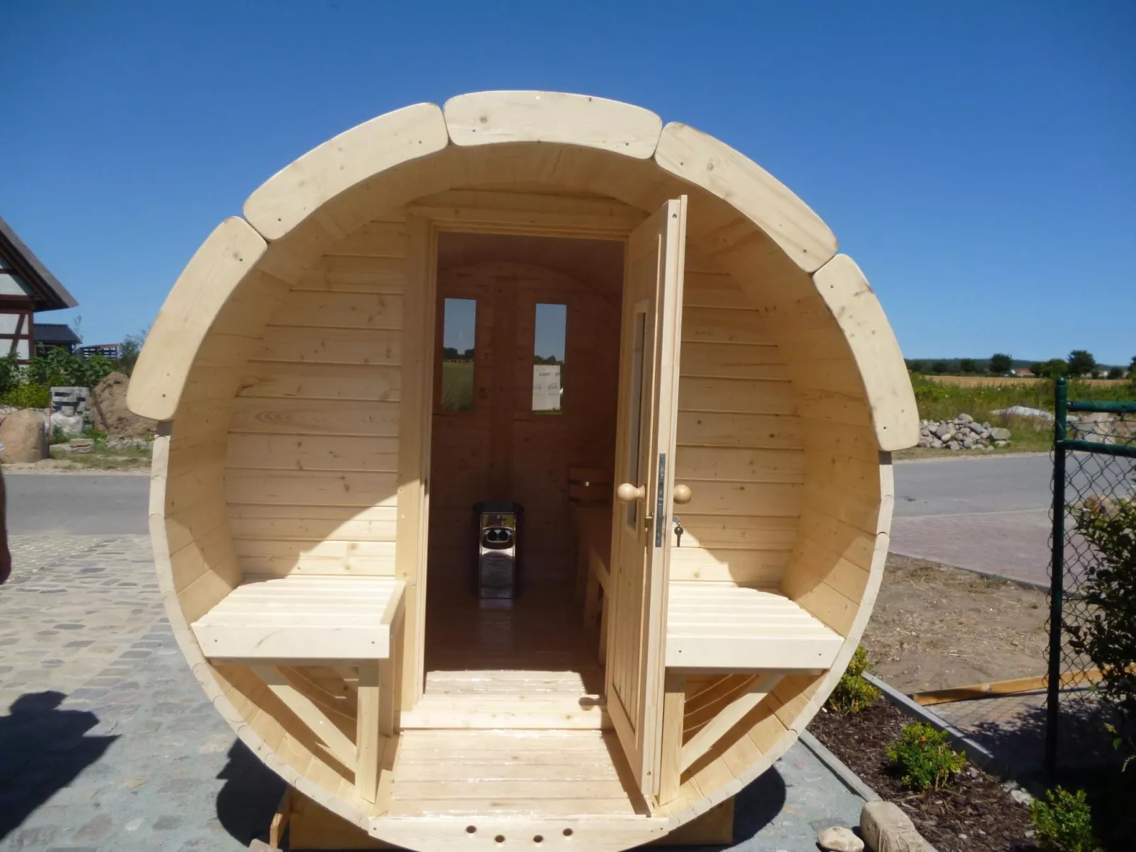 Moderne Erdgeschosswohnung mit Blick auf Hiddensee-Dedans