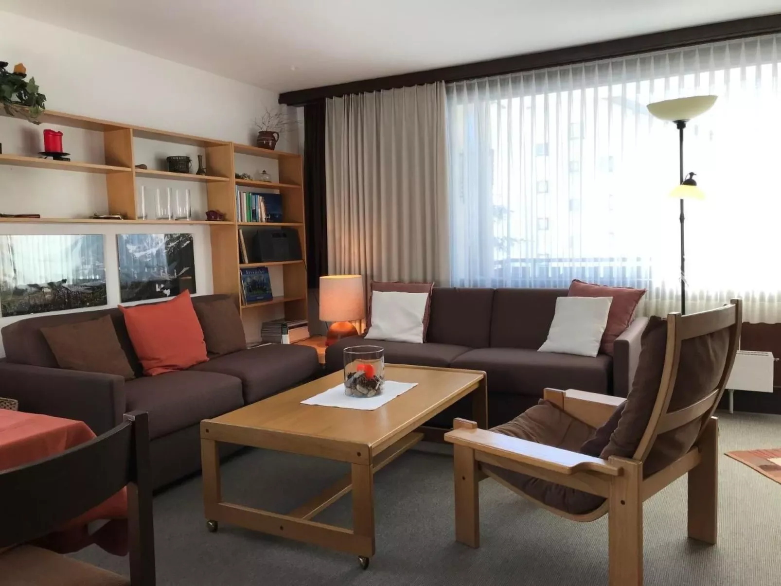 Chesa Arettas-Inside