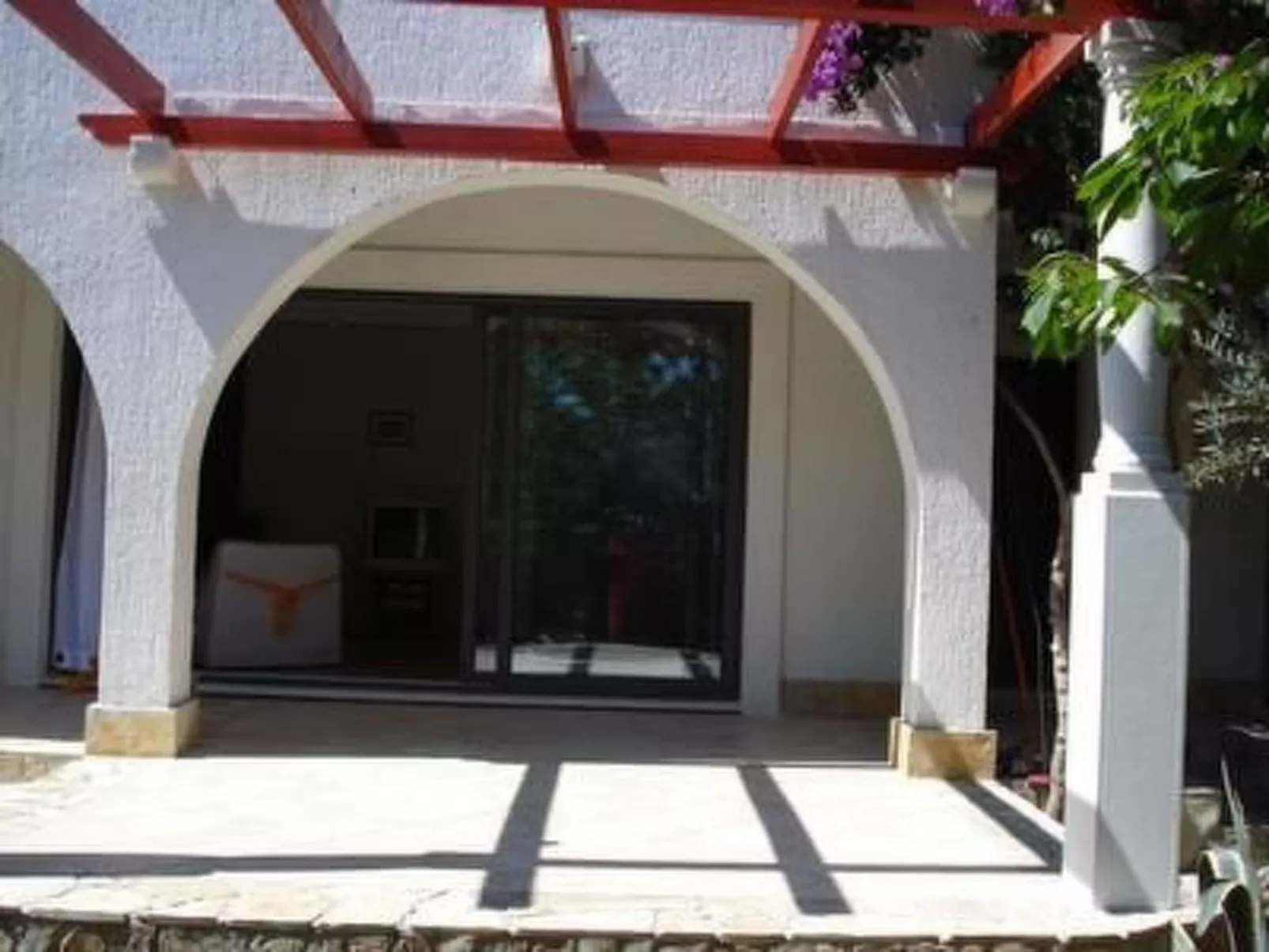 Mit Garten, Grill und Terrasse-Dedans