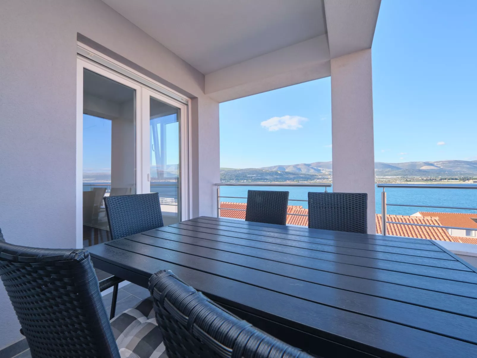 Für 4 Personen ca. 65 m&sup2; in Mastrinka, Adriaküste Kroatien (Kroatische Ins-Draußen