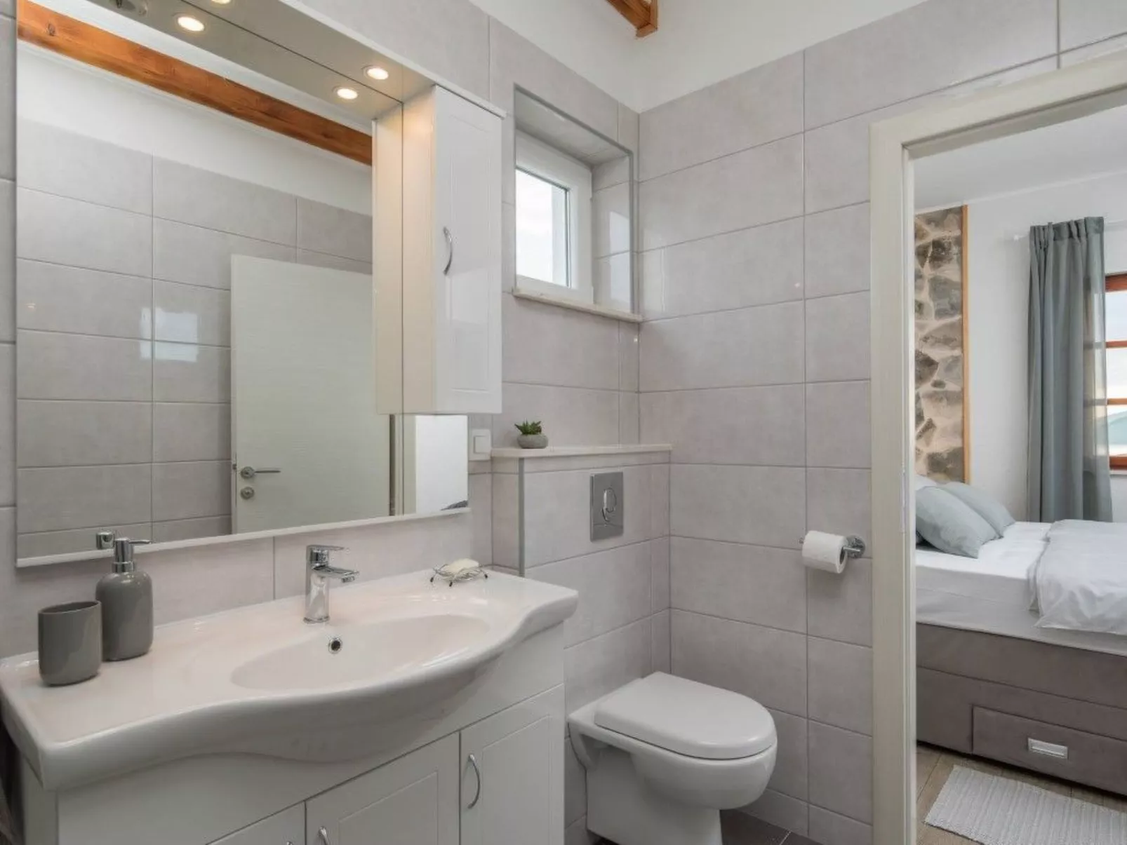 Villa Adamaris-Inside