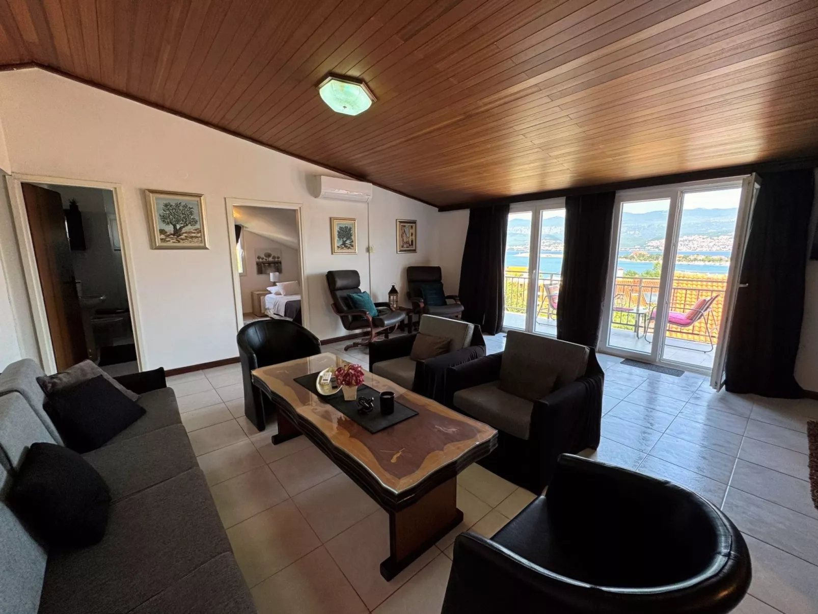 Apartment Lure-Drinnen