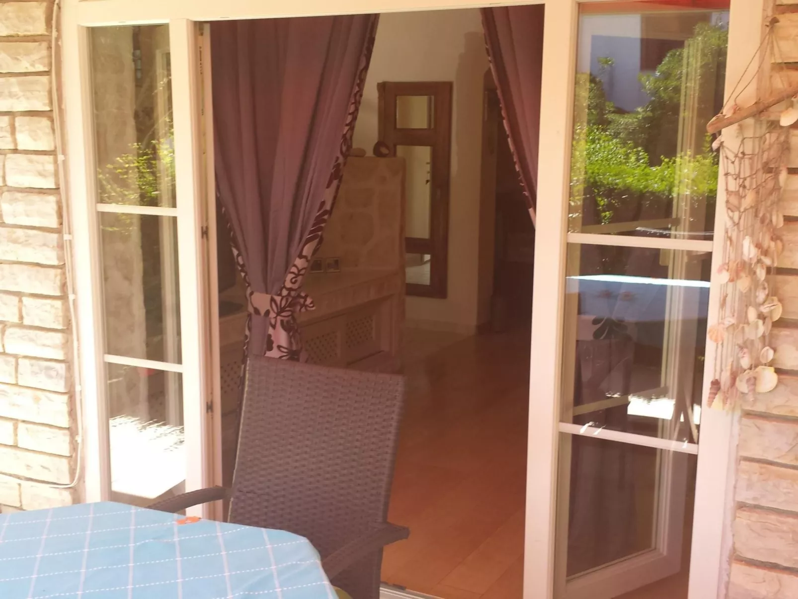 "Jeger" mit Terrasse-Outside