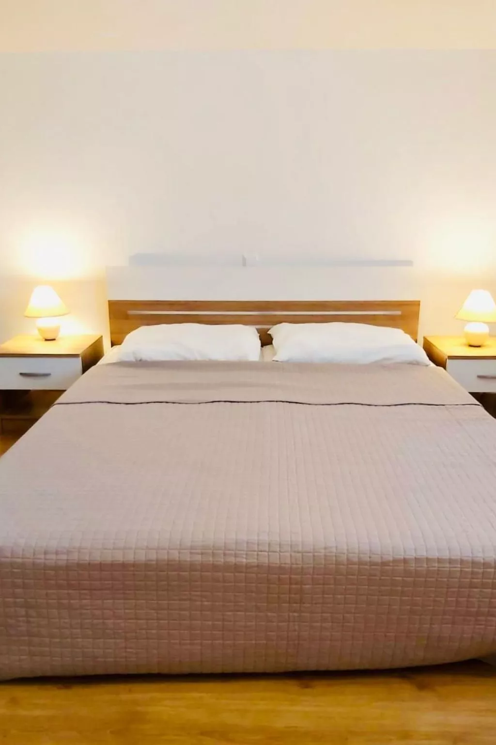 Dachgeschosswohnung auf zwei Etagen mit schönem Meerblick-Dedans