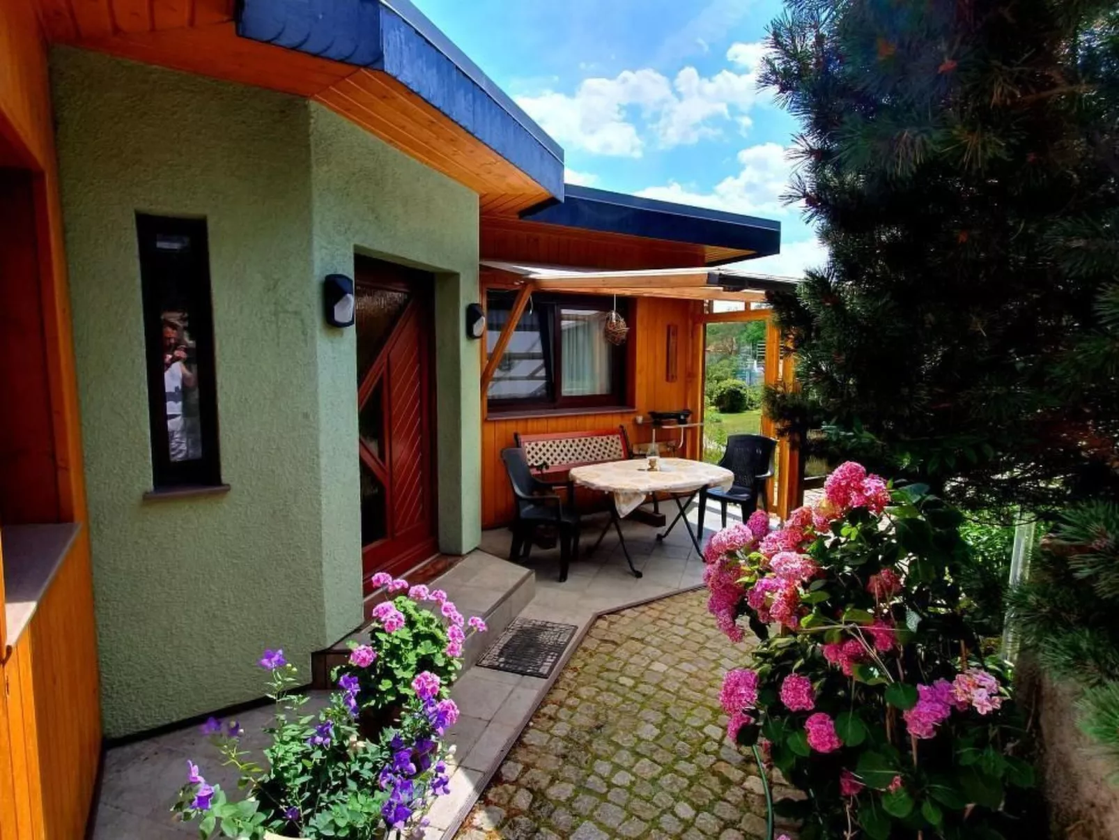 Nichtraucherbungalow - Outside