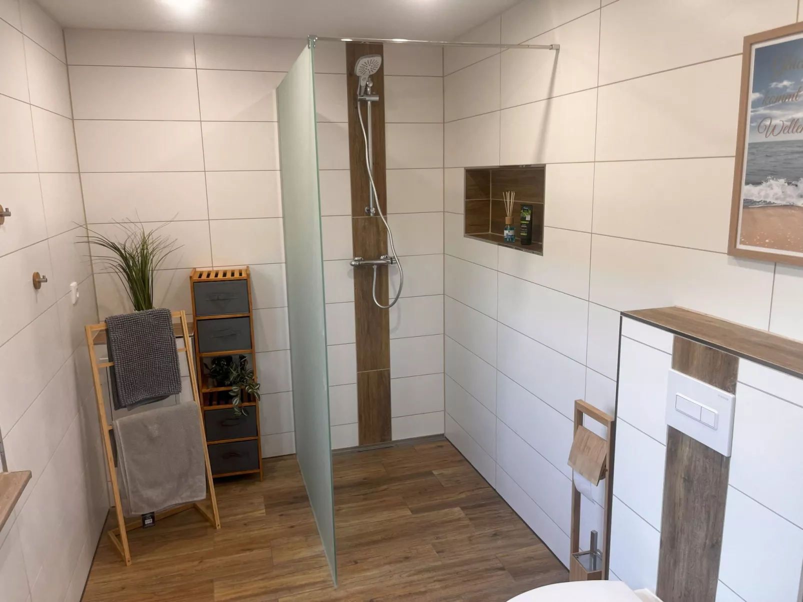 Haus Lotti an der Oktogonkirche-Inside