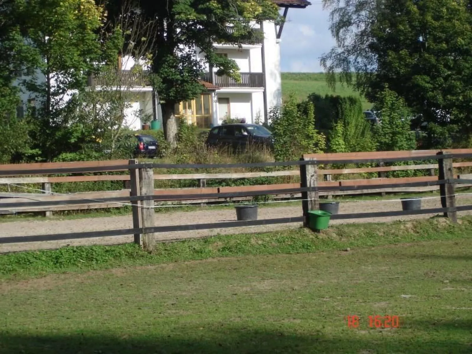 Auf einem Reiterhof-Dedans