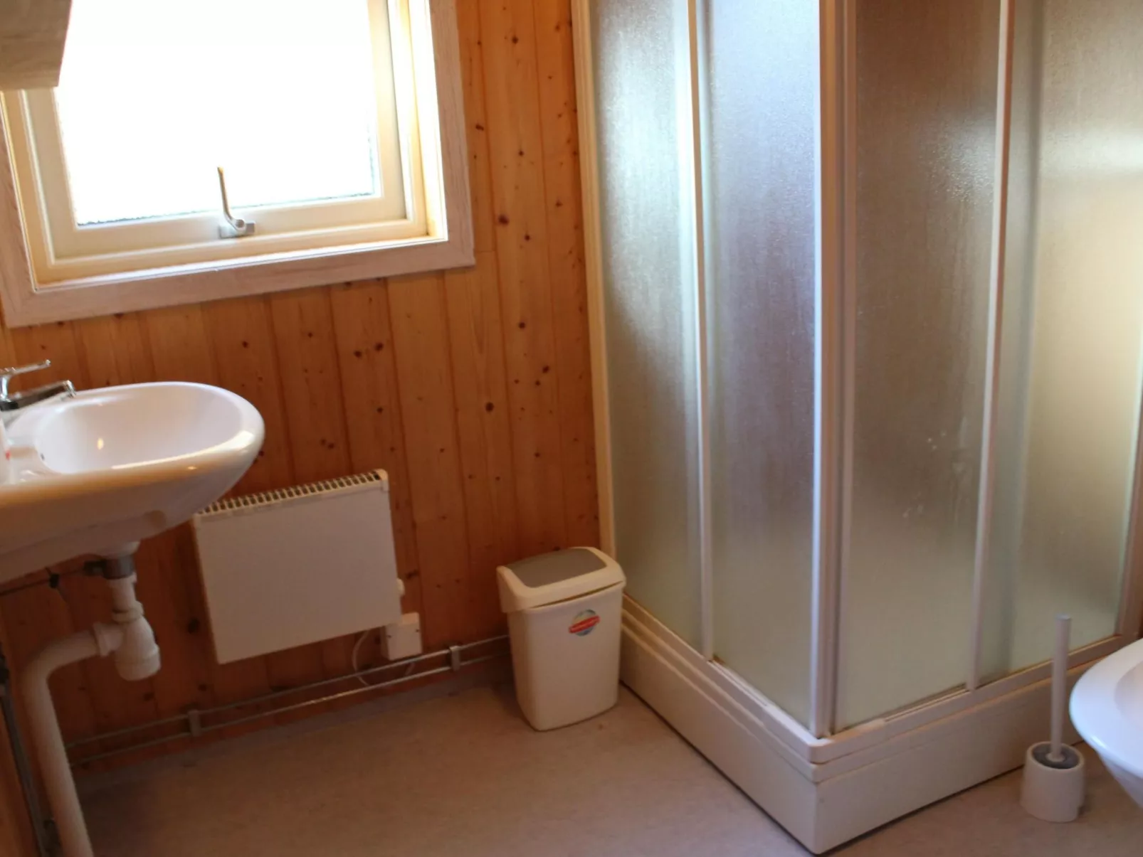 Rustikales Landhaus Skogsmullehaus 1 mit Terrasse-Dedans