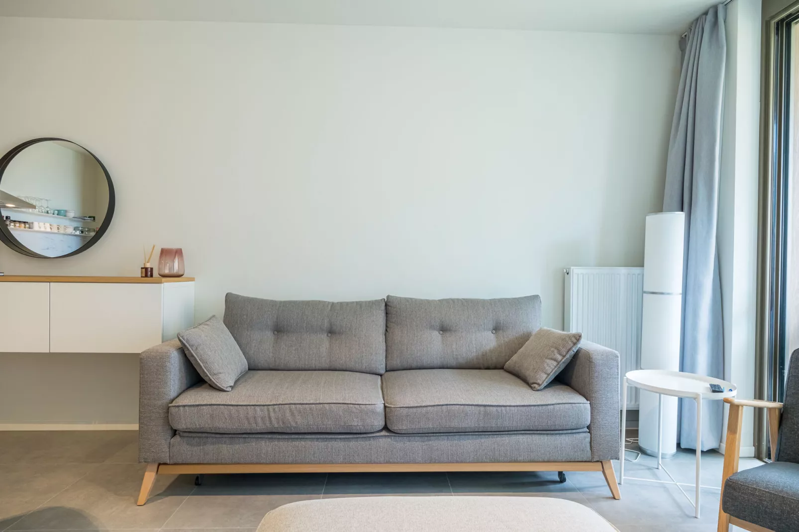 Ancilla  0105-Living room