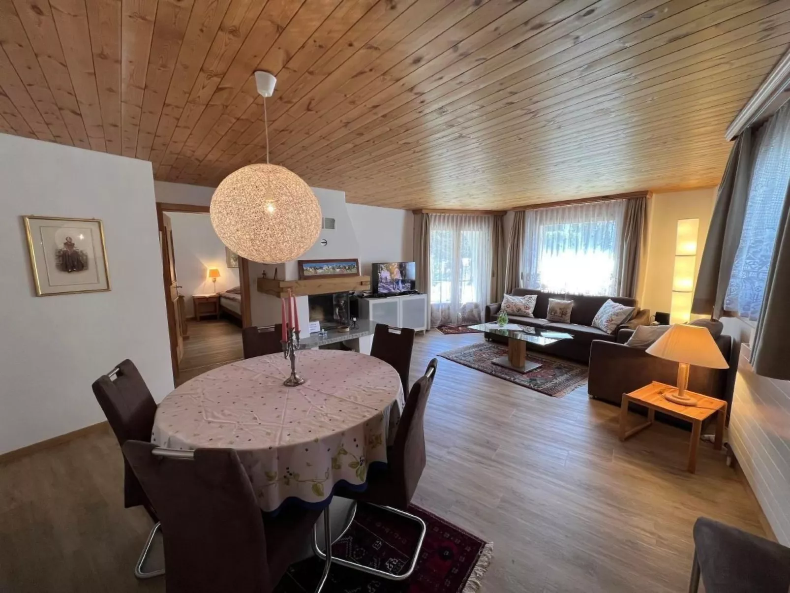 Chesa Bernina 3-Dedans