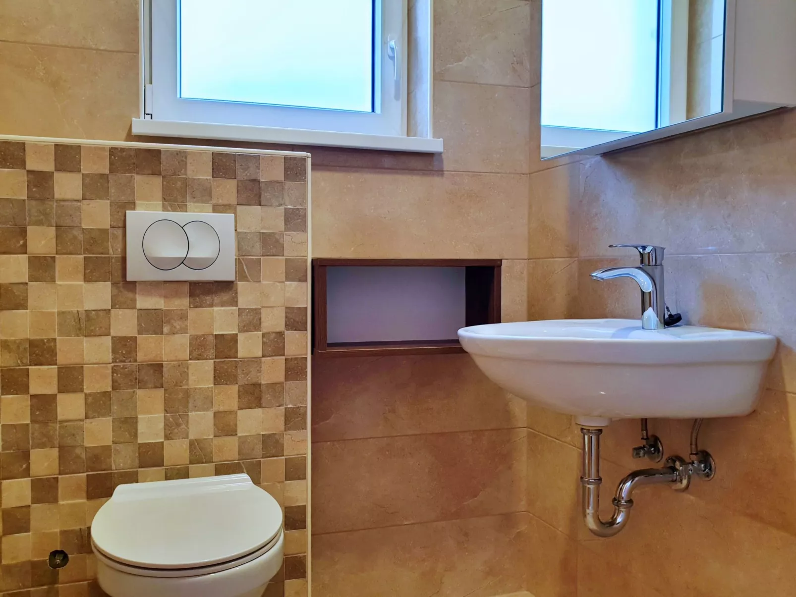 Apartment Rebeka-Drinnen