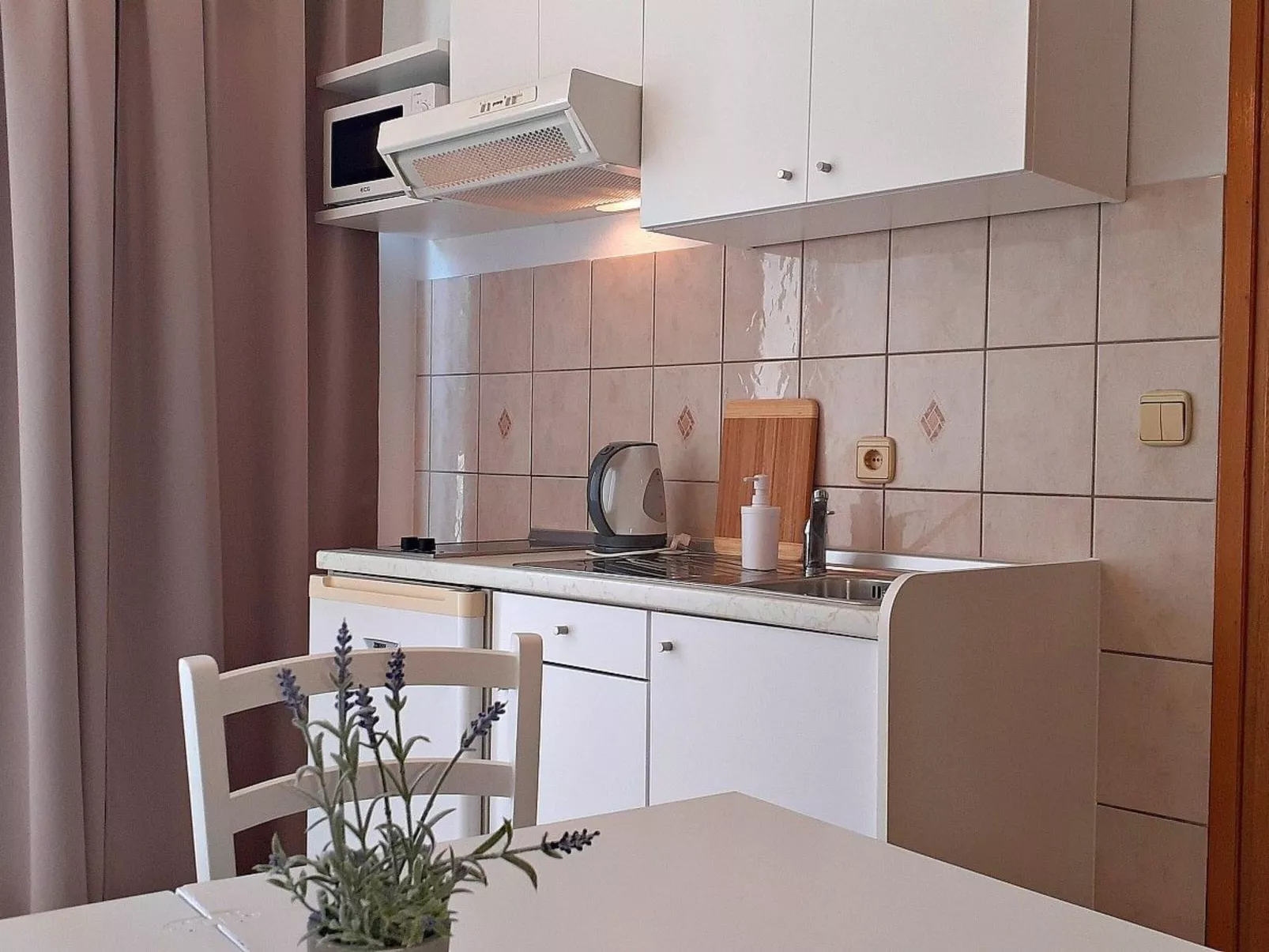 Mit Balkon in Strandnähe-Inside