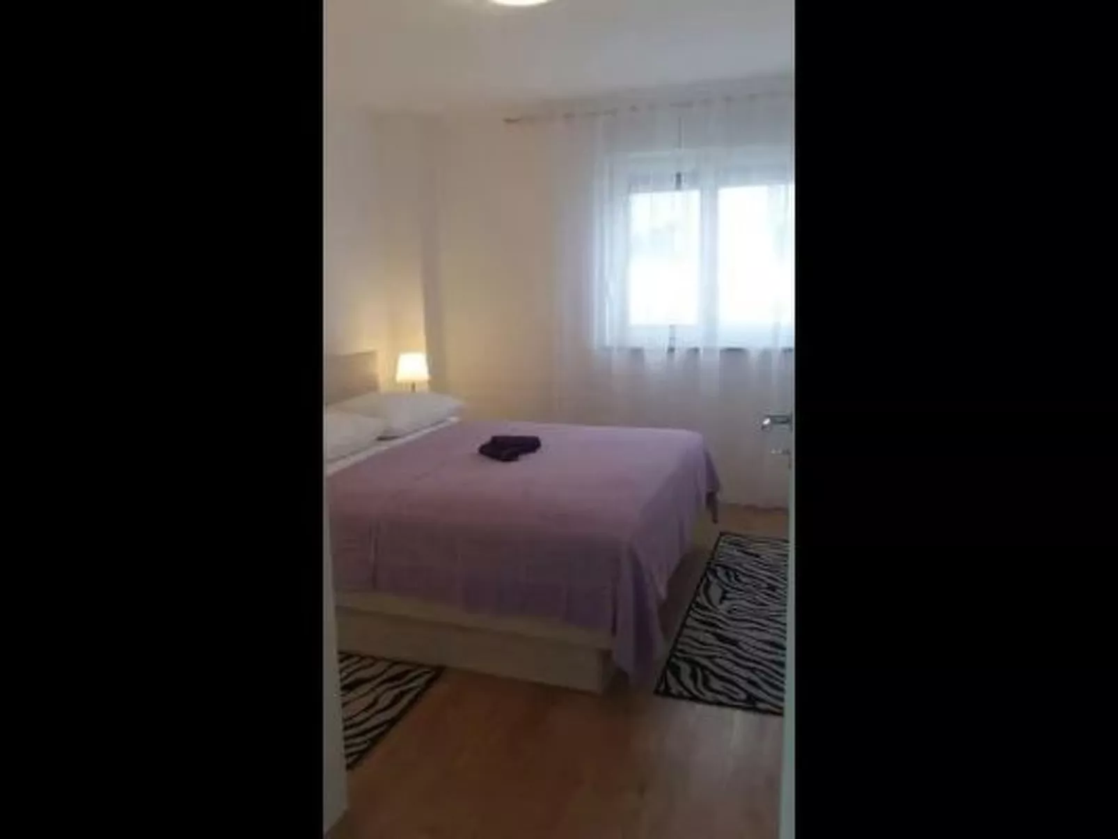 Charmante Hütte mit Grill und Garten-Inside