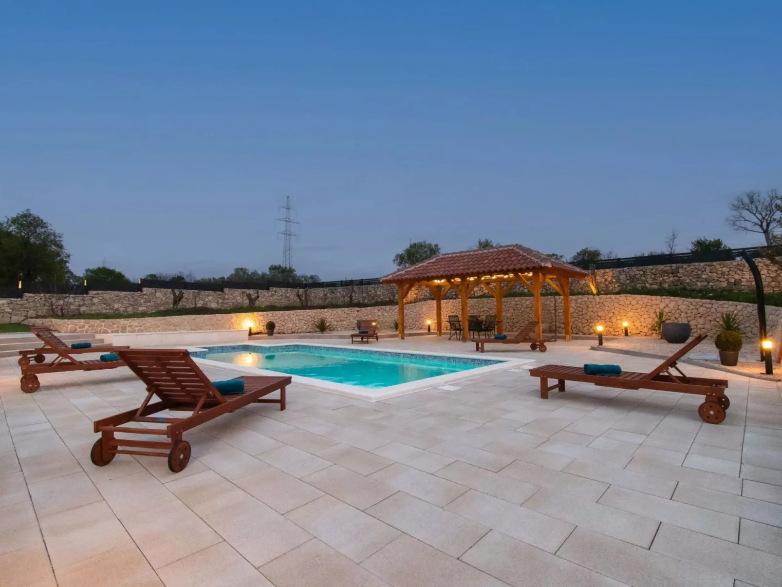 Villa Natura Piedra bei Sibenik-Drinnen