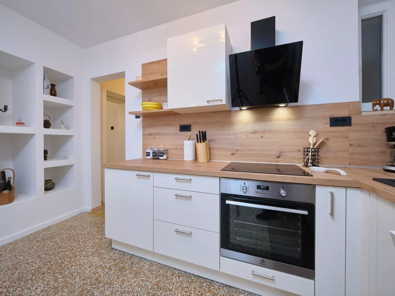 Für 4 Personen ca. 80 m&sup2; in Split, Dalmatien (Gespanschaft Split-Dalmatien-Inside