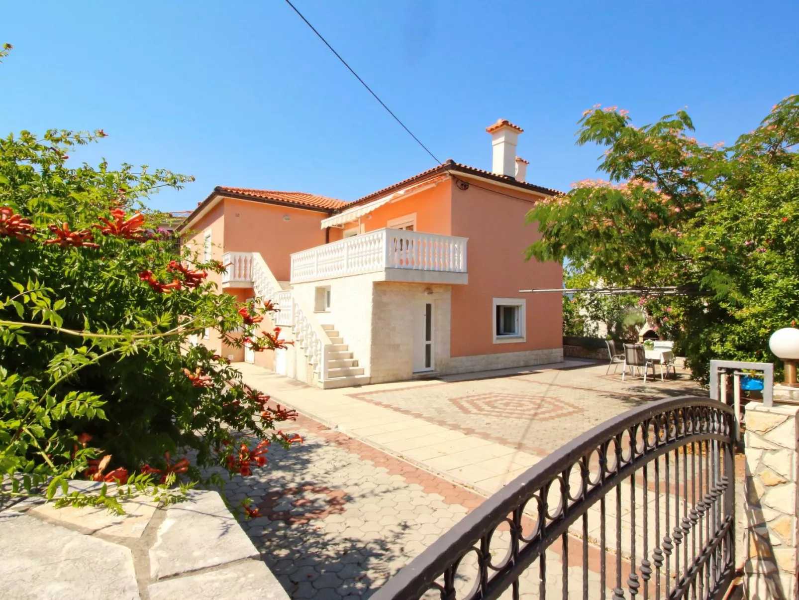 Apartment Radosna-Inside