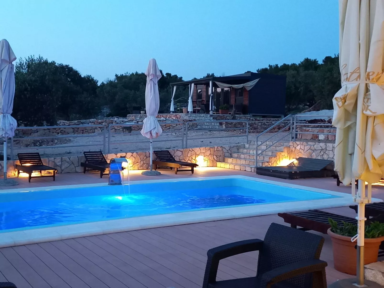 Strandhaus Sofia - Ferienanlage Bain, Žut - Kornati-Inside