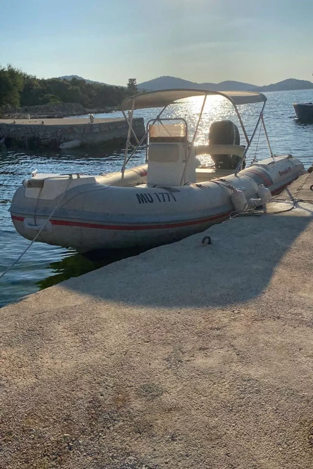 Strandhaus Danica - Ferienanlage Bain, Žut - Kornati-Inside