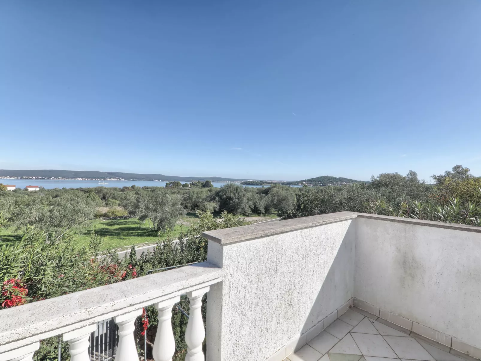 Apartment Rosa-Dedans