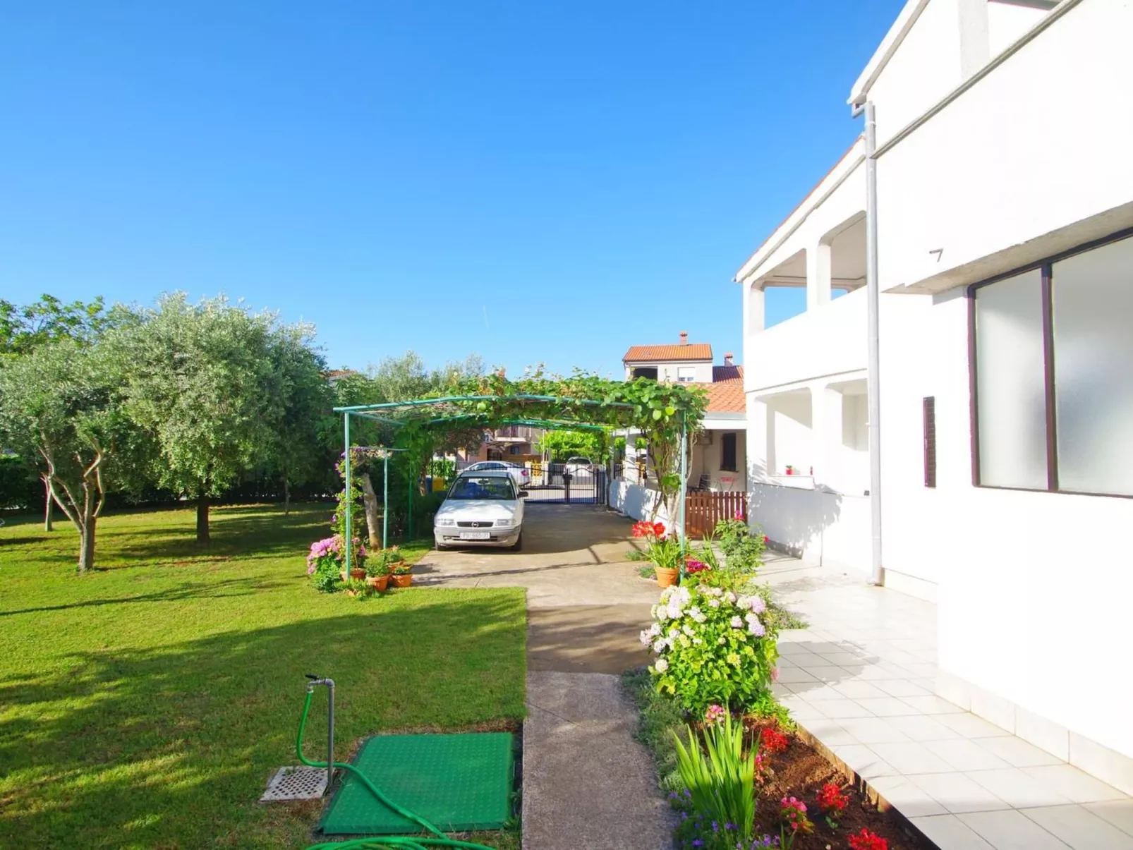 Wohnung Andy in Strandnähe, Valbandon-Draußen