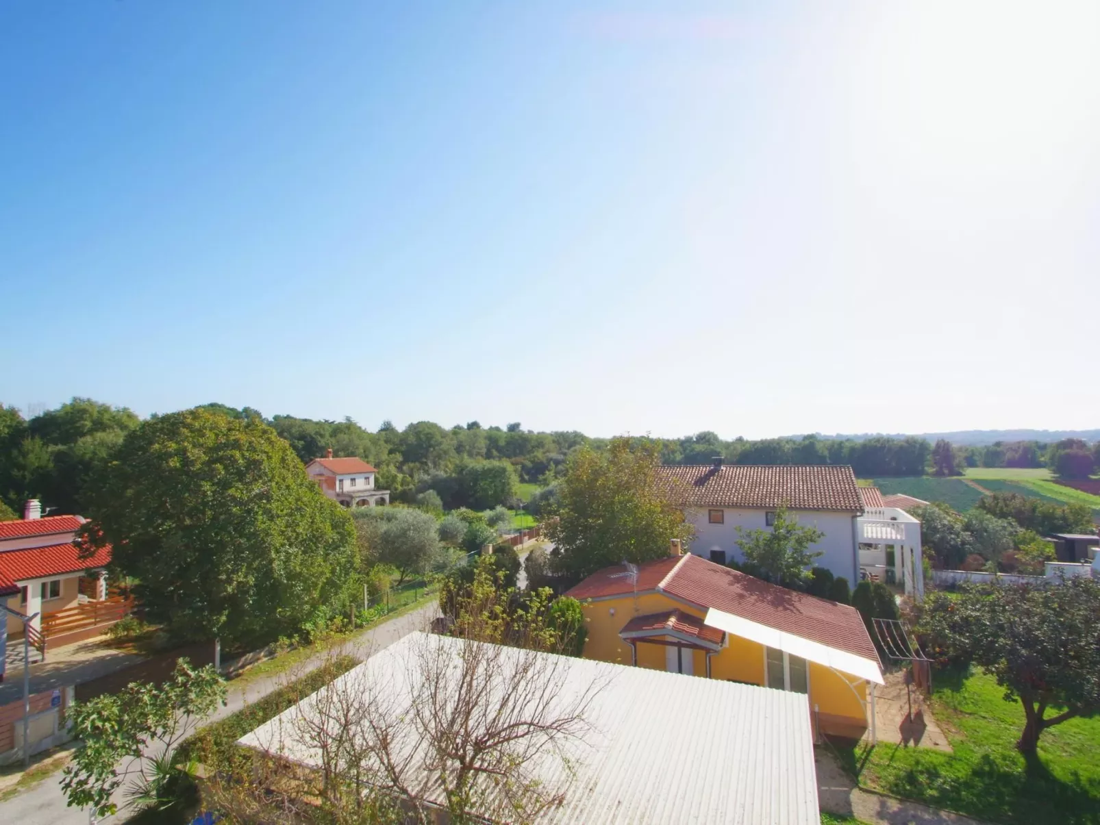 "Krešo" mit Balkon-Draußen