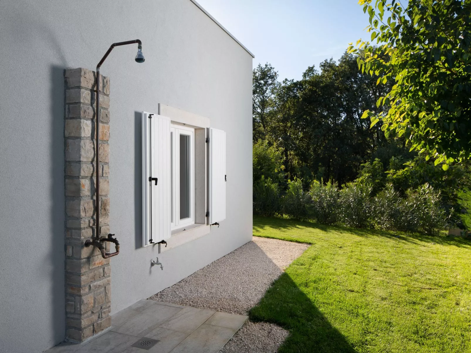 Mit eigenem Pool-Inside