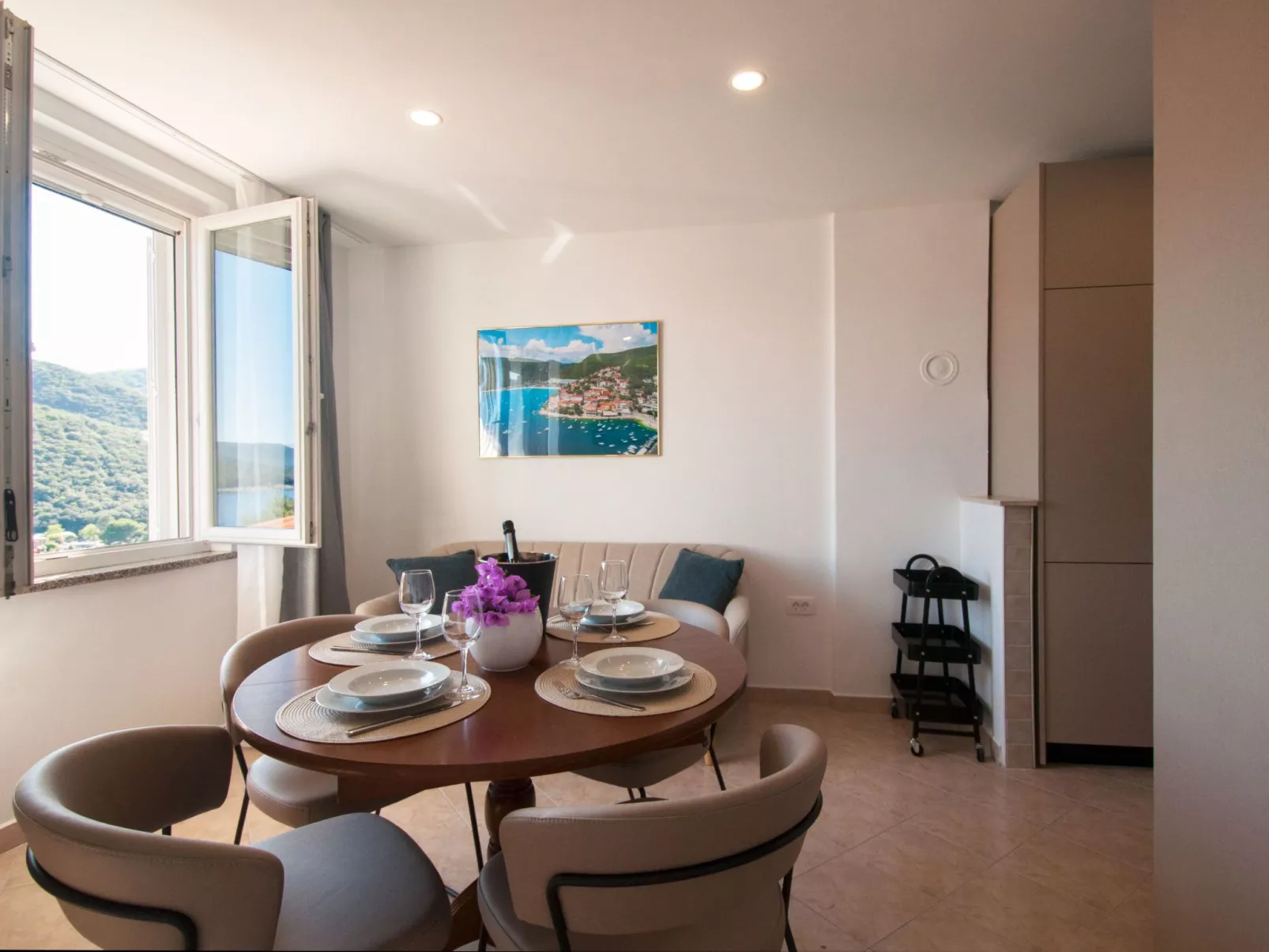 Wohnung "Ela A4" direkt am Strand-Inside