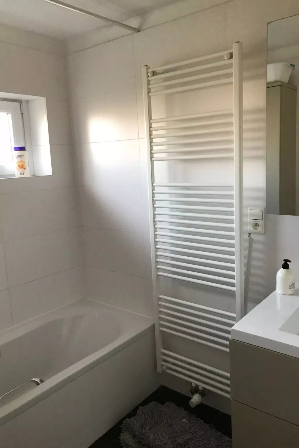 Für 4 Personen und 1 Kind in Knokke-Heist, Flandern-Drinnen