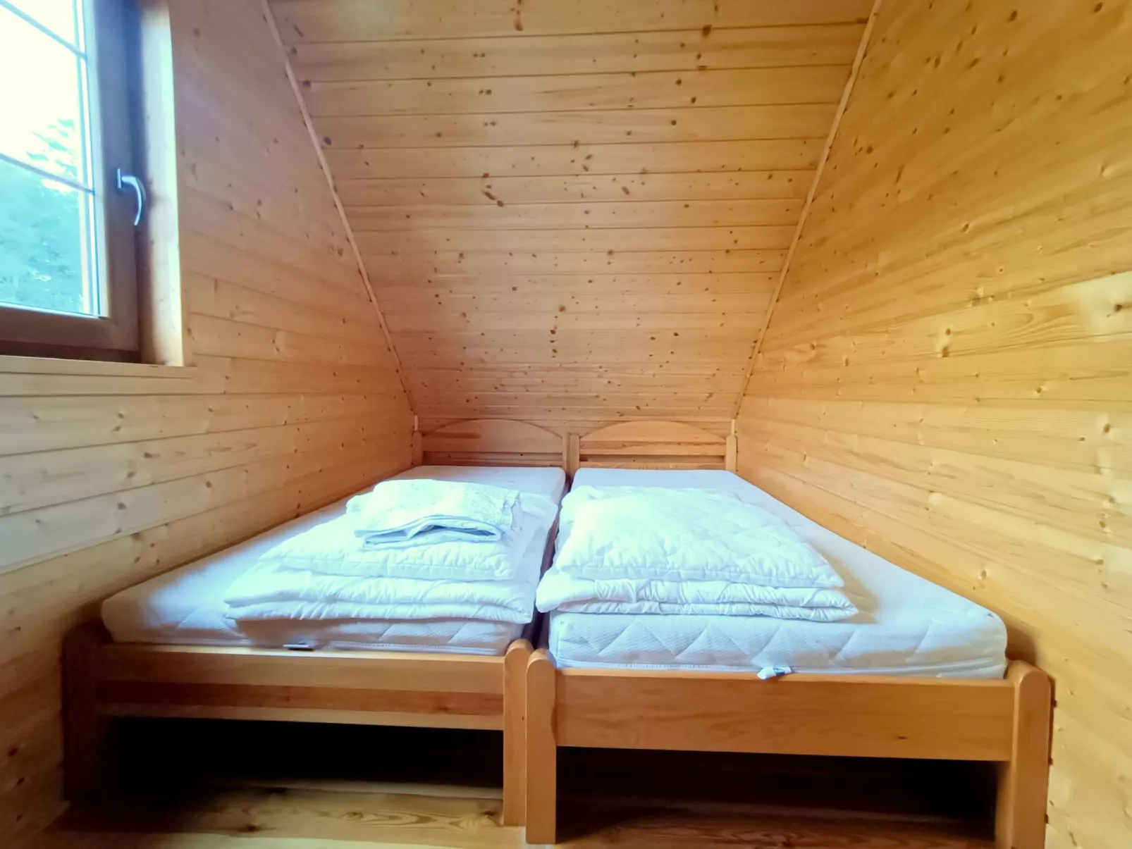 "Paradise Star2" mit eigener Terrasse-Drinnen