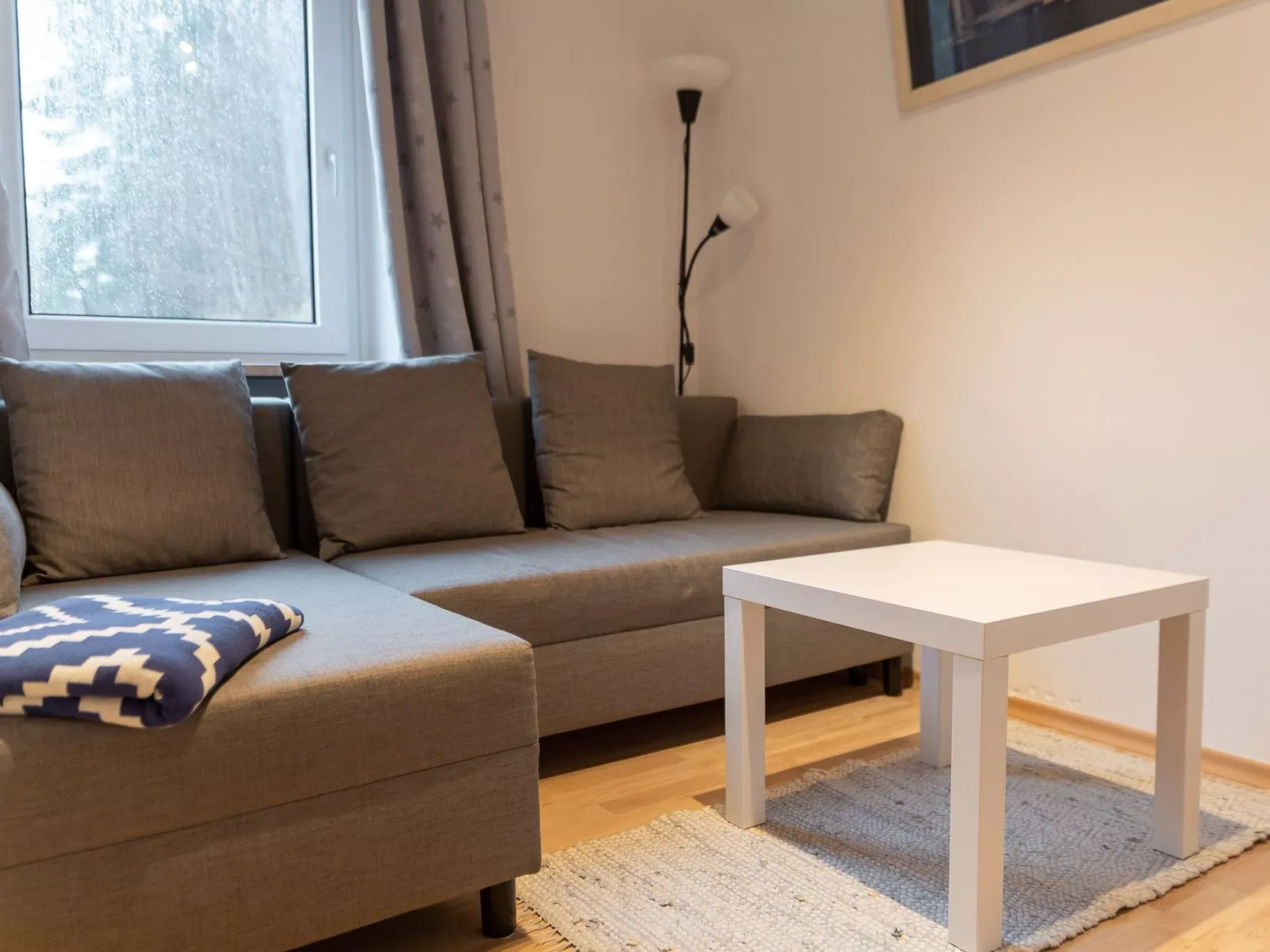 Mit zwei Schlafzimmern und Terrasse-Dedans