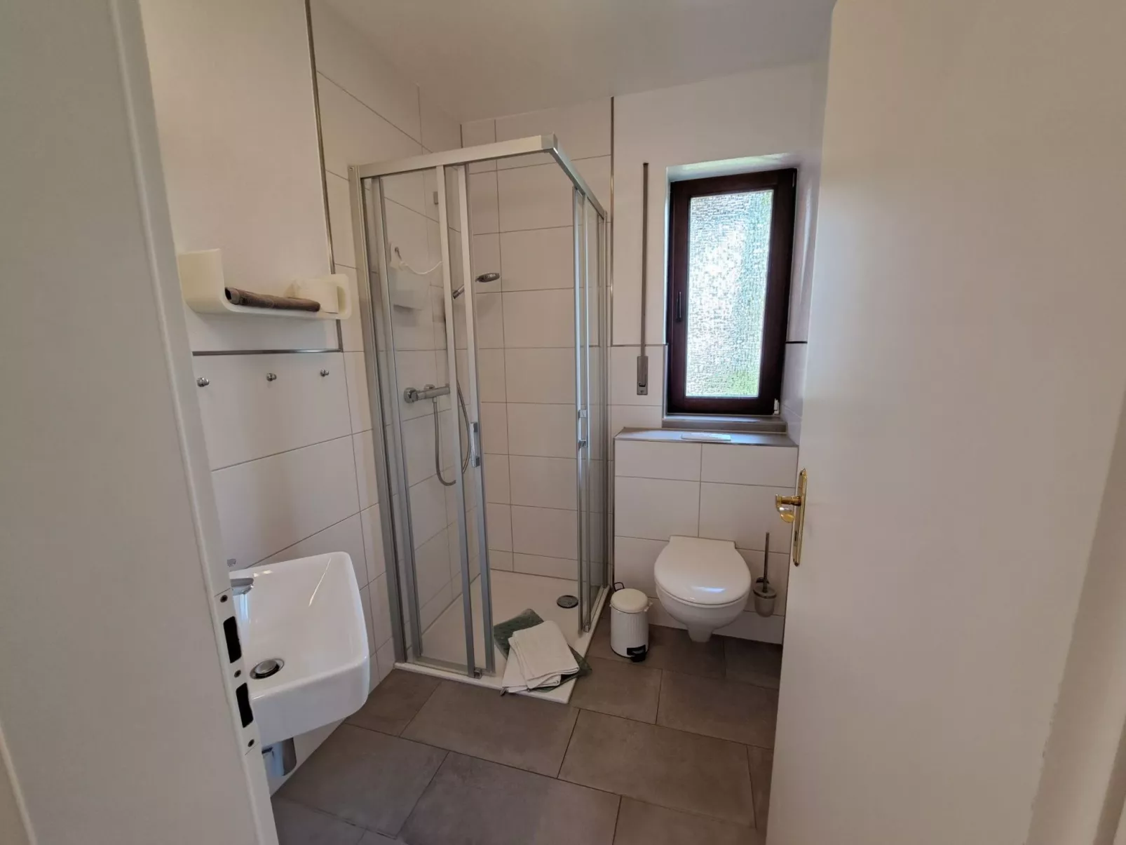 Ilka-Image-tags.info