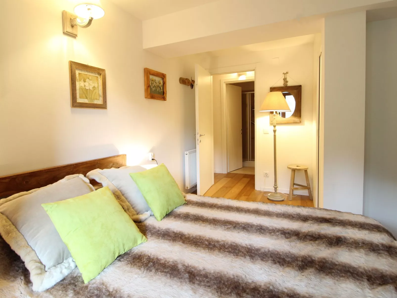 Rosie desing skipist-Dedans