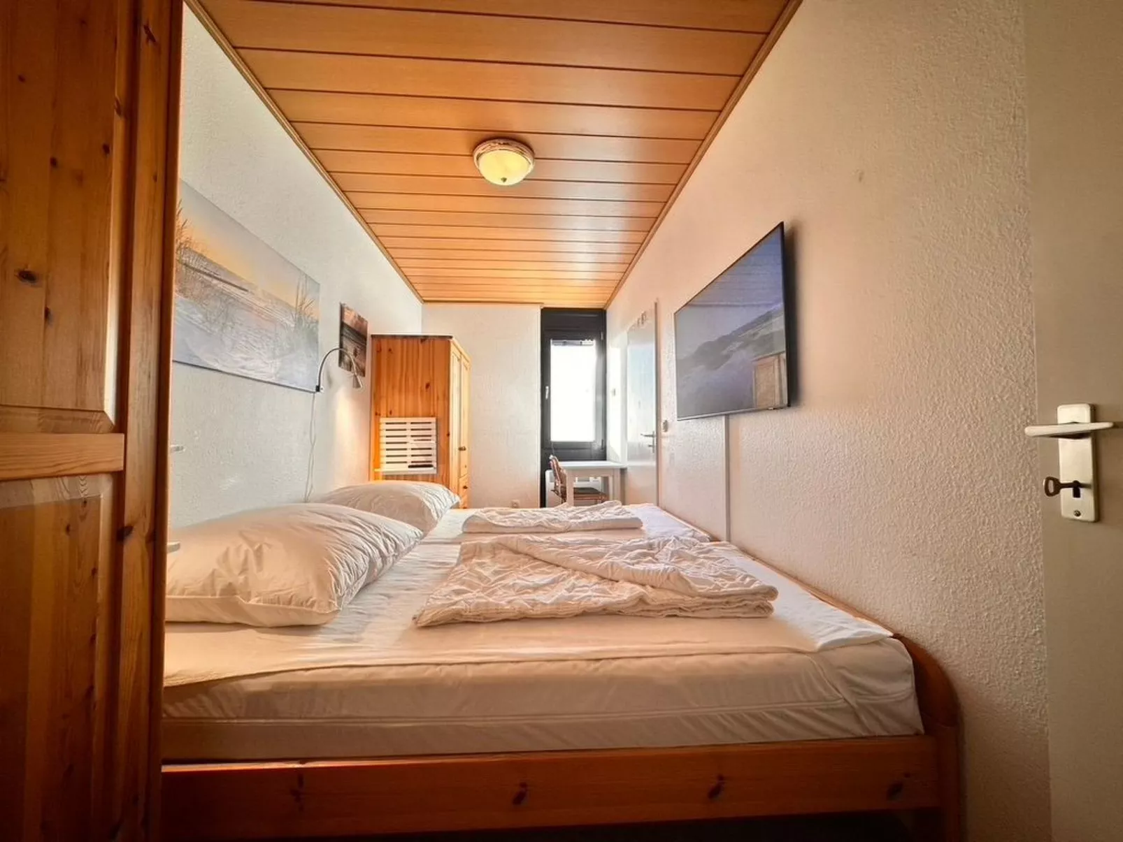 Südbalkon mit Meerblick-Drinnen