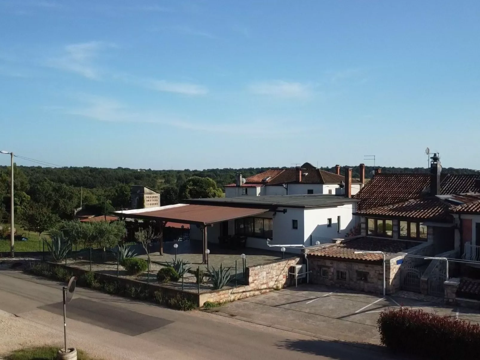 Zweizimmerwohnung mit großer Terrasse in Grupija bei Umag-Dedans