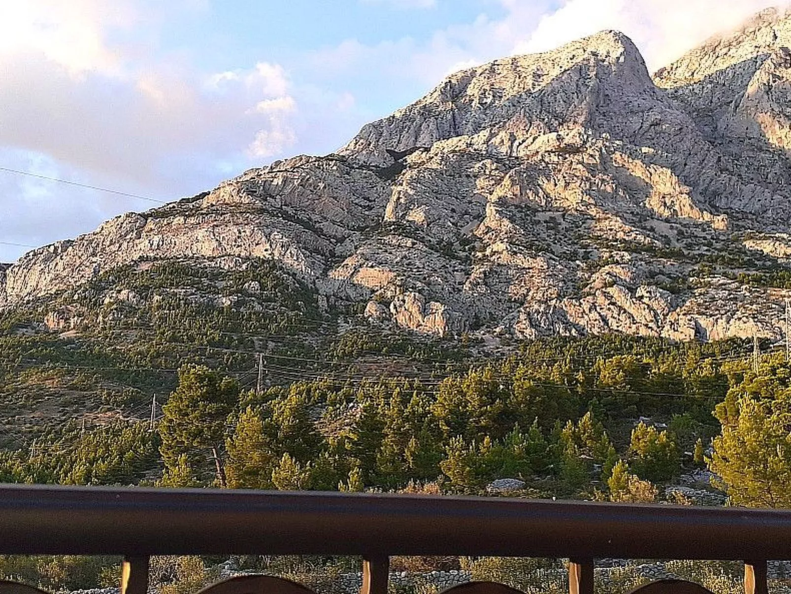 In Baška Voda-Inside