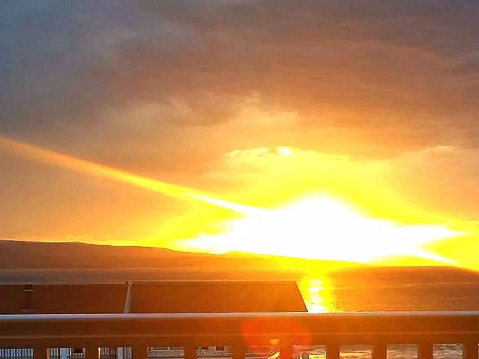 Mit Terrasse und herrlichem Ausblick-Inside