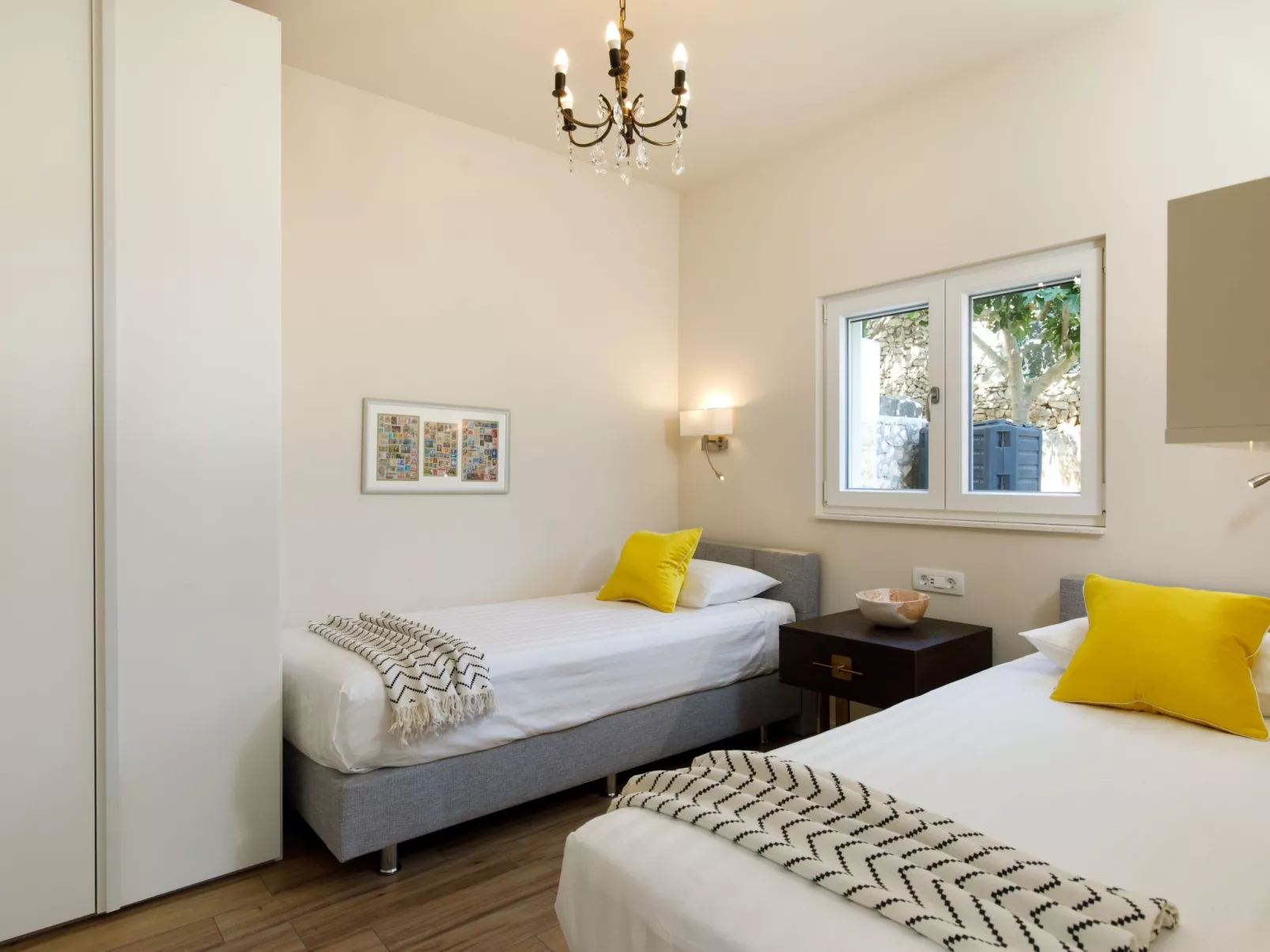 "Villa Anadea" mit Whirlpool-Drinnen