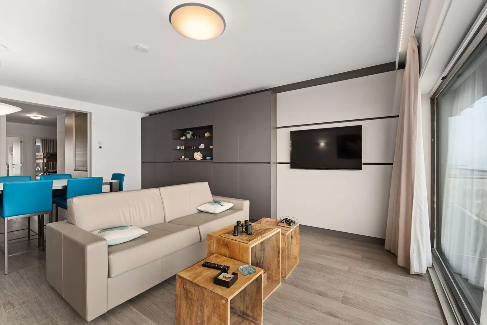 Beach 71-Living room