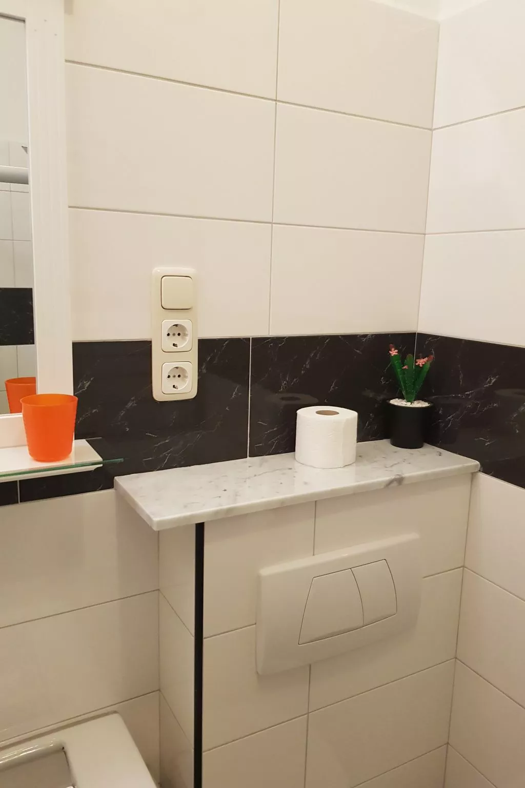 Wohnung Hama Komunela mit Garten und Stellplatz-Inside