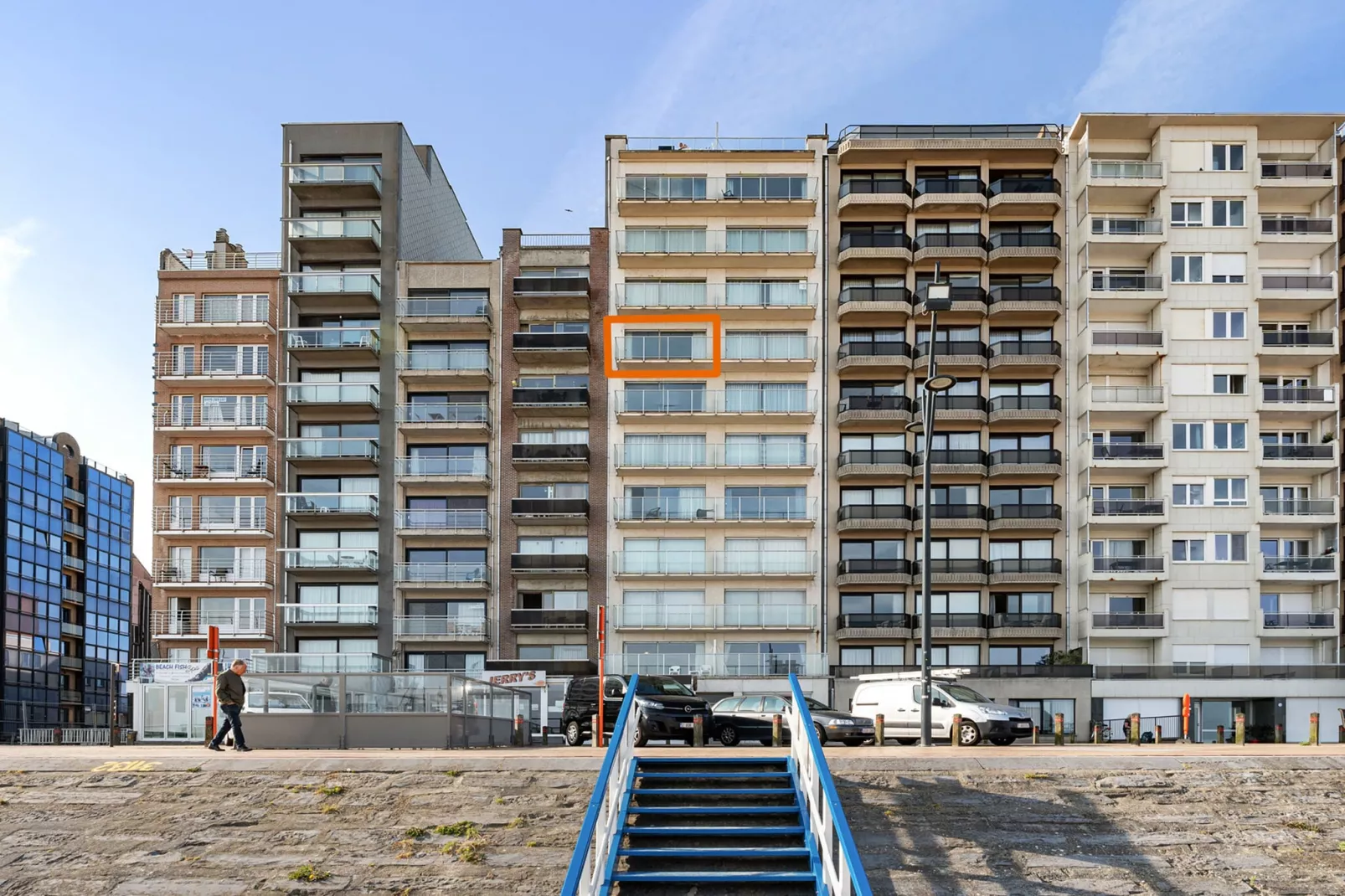 Beach 71-Exterior summer