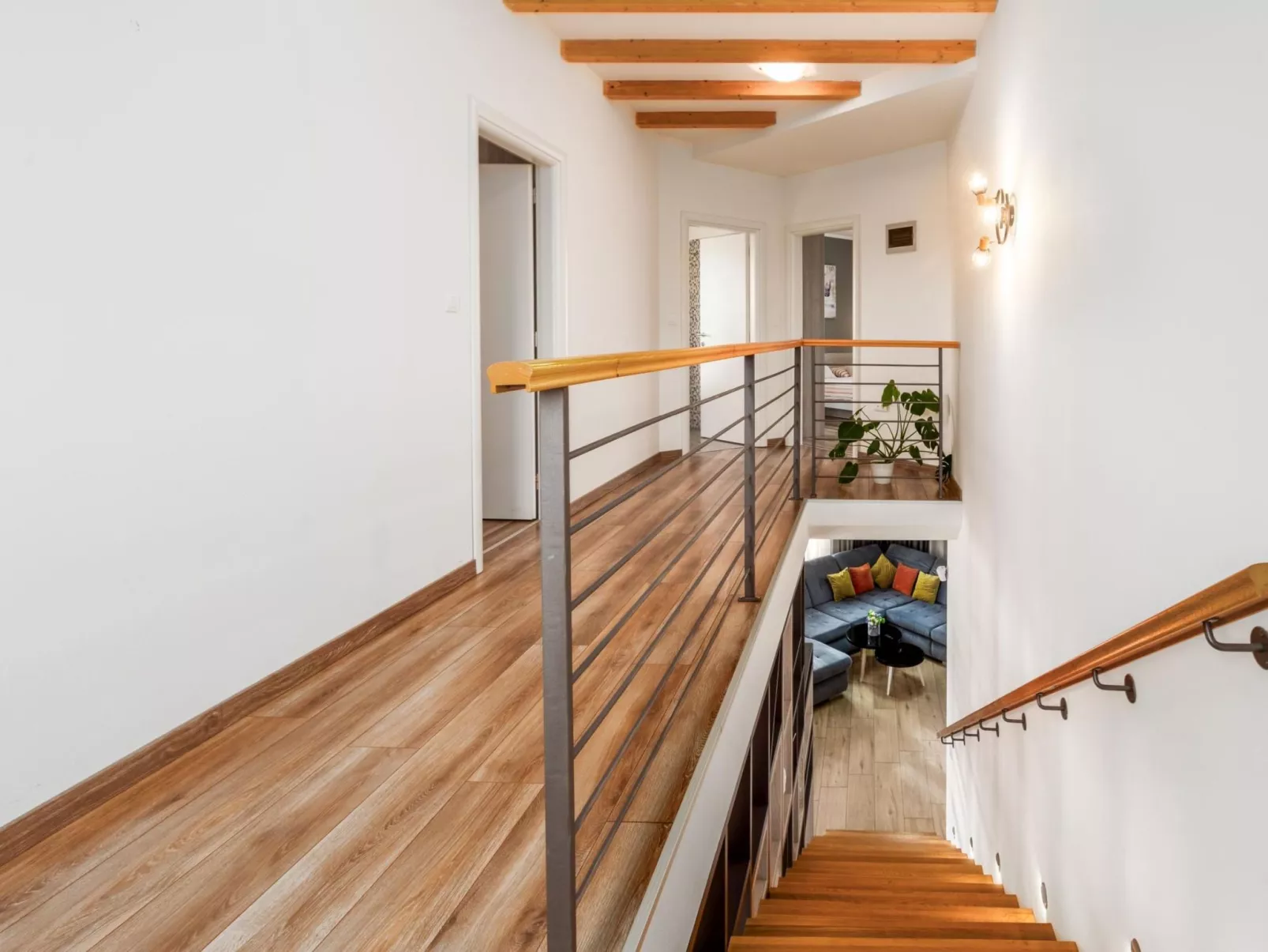 Villa Magica-Drinnen