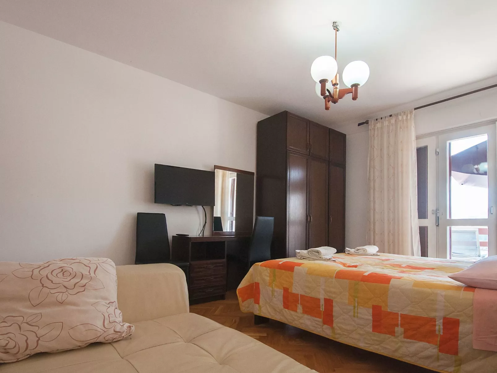 Wohnung "Olia Blue" mit Balkon-Dedans