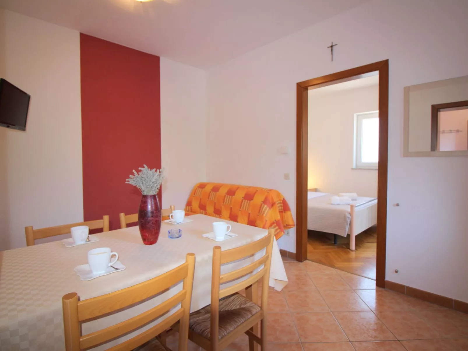 Iko 2 in Porec mit  Terrasse-Image-tags.info