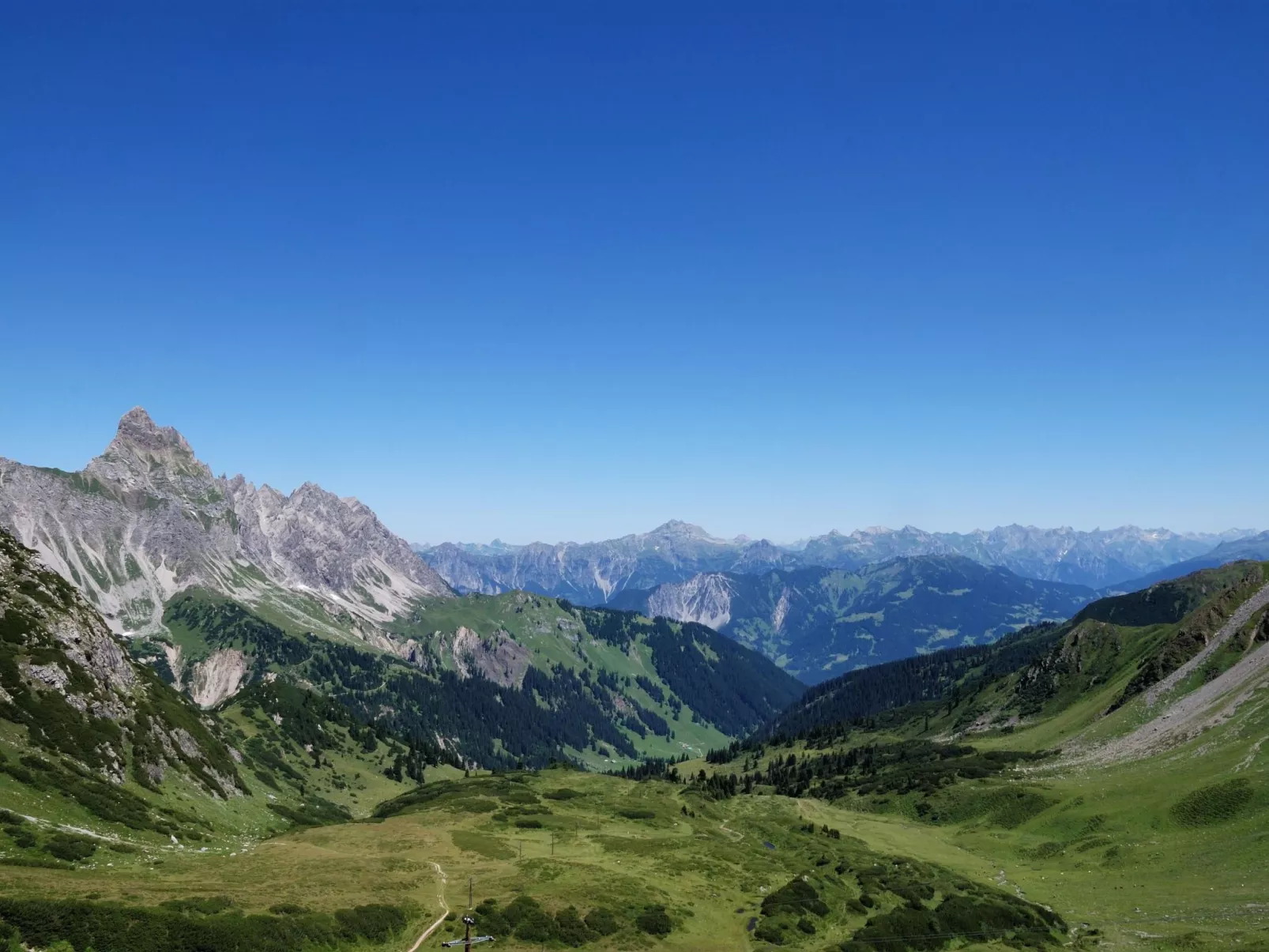 Bohemia 2 in Gargellen-Outside