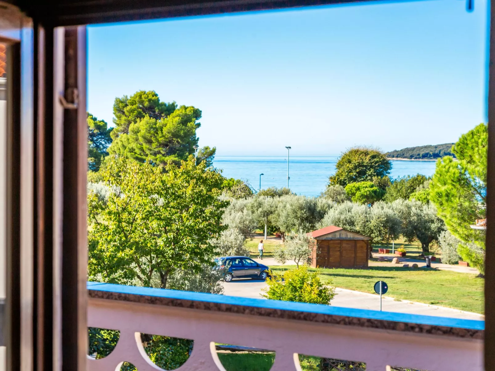 Ferienappartement Edi mit zwei Balkonen-Drinnen