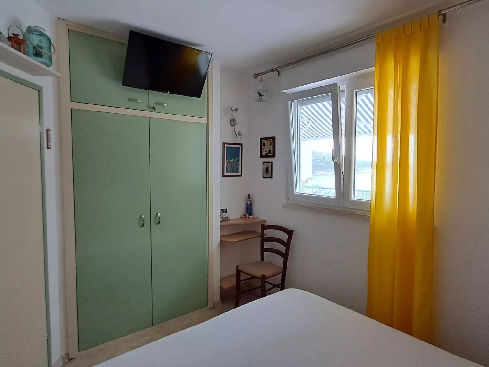 Strandnahe Ferienwohnung mit großer Terrasse-Image-tags.info